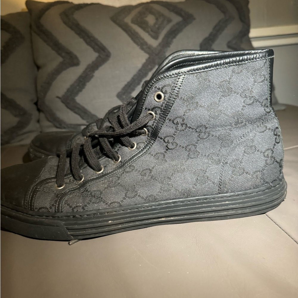 Size 12 gucci high top men’s shoes